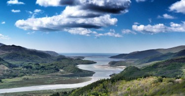 New Precipice Walk