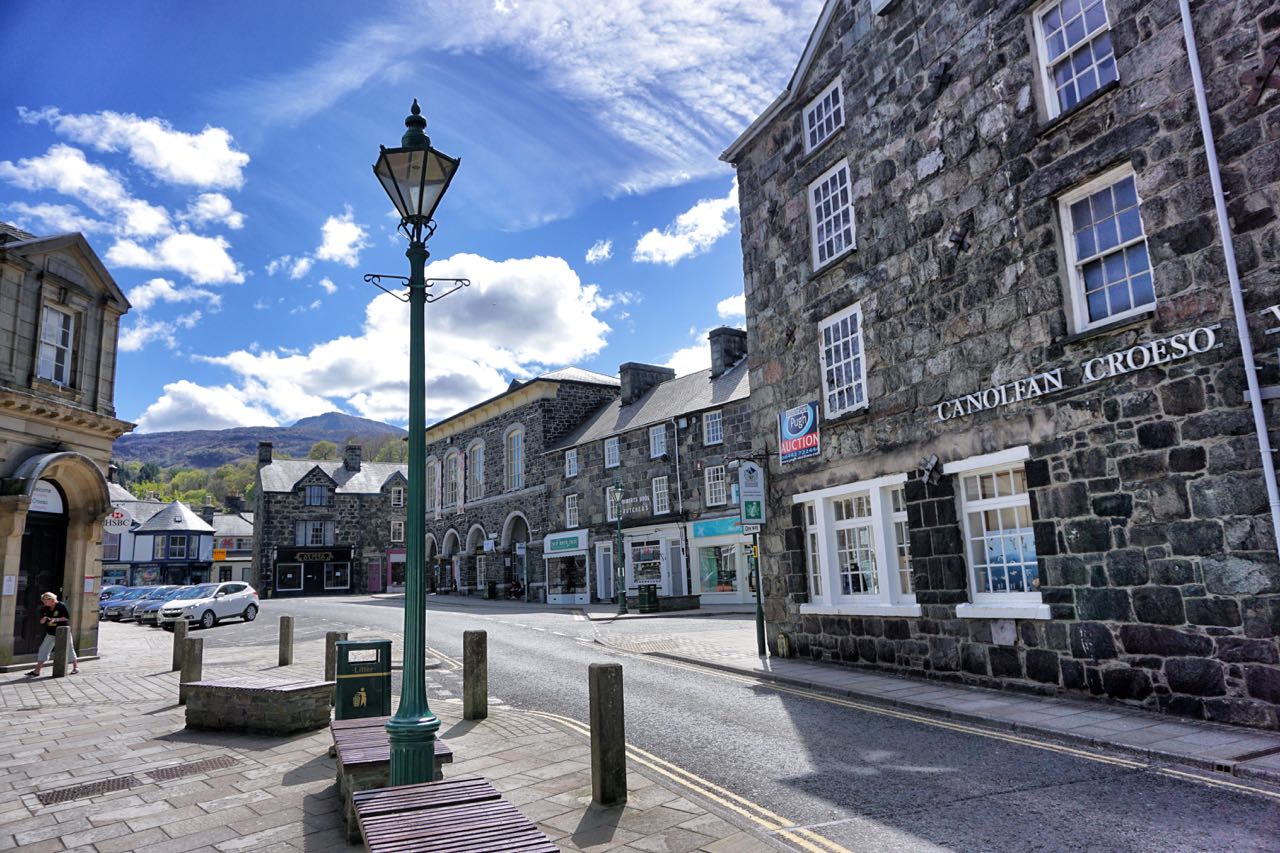 Eldon Square, Dolgellau