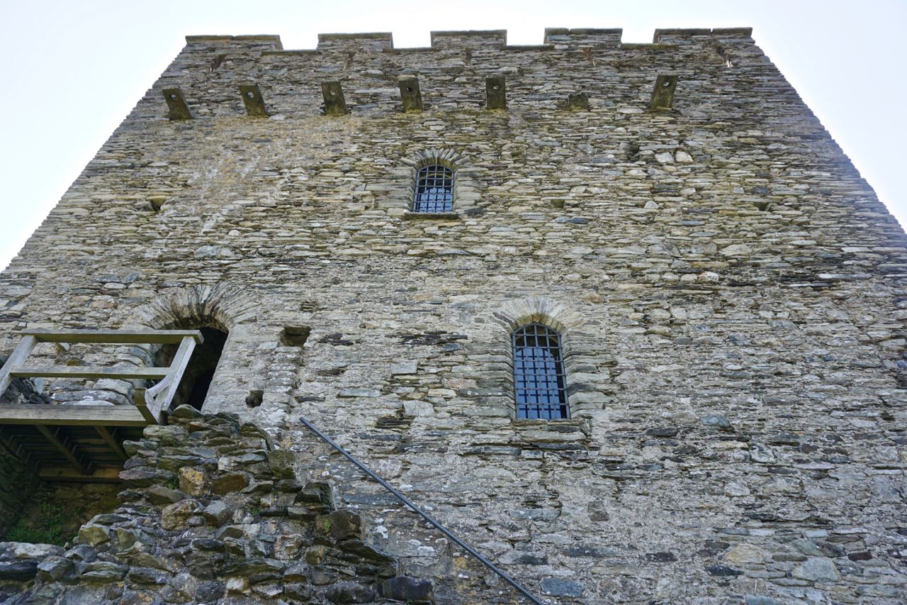 Dolwyddelan Castle